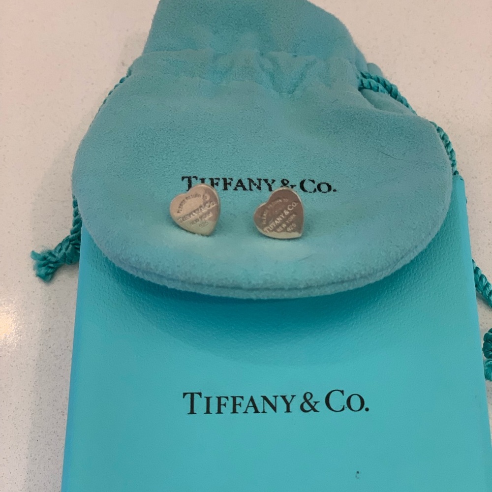 Authentic Return to Tiffany Heart Earrings